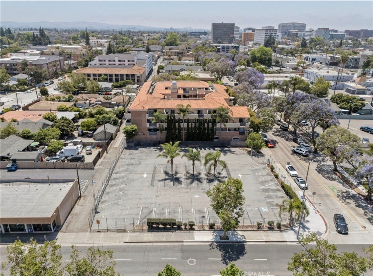 Private Parking Lot for Rent – 48 Spots – Santa Ana, CA